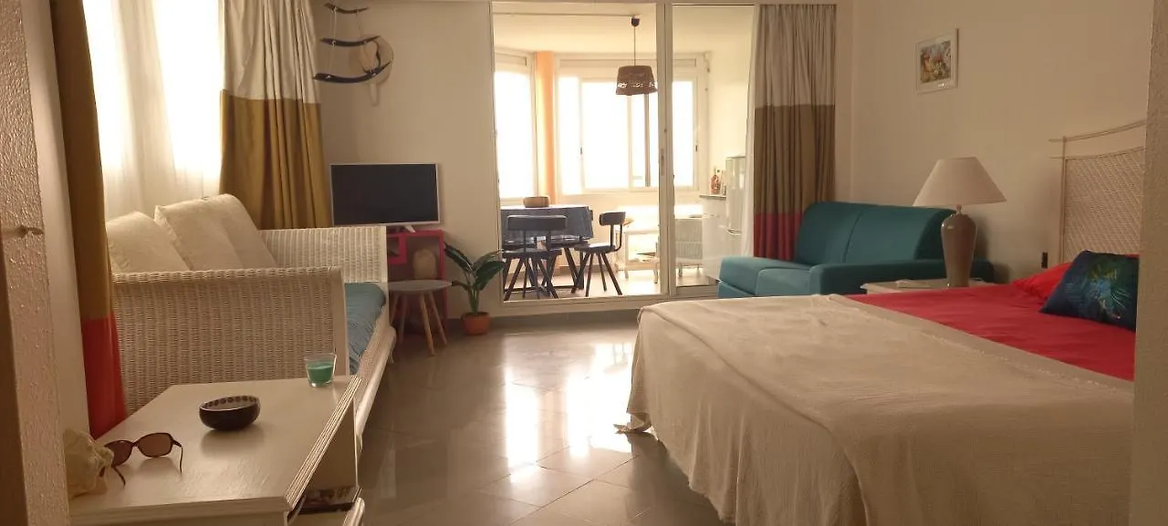 F1 Vue Mer, Acces Plage, En Centre-Ville Le Gosier  Apartment Le Gosier (Grande-Terre)