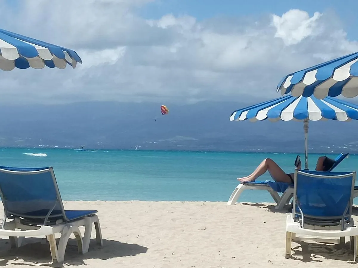 F1 Vue Mer, Acces Plage, En Centre-Ville Le Gosier  0*, Le Gosier (Grande-Terre)