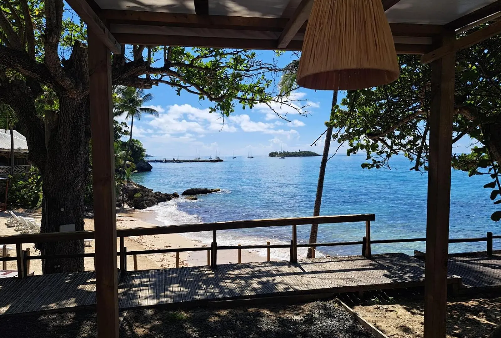 F1 Vue Mer, Acces Plage, En Centre-Ville Le Gosier
